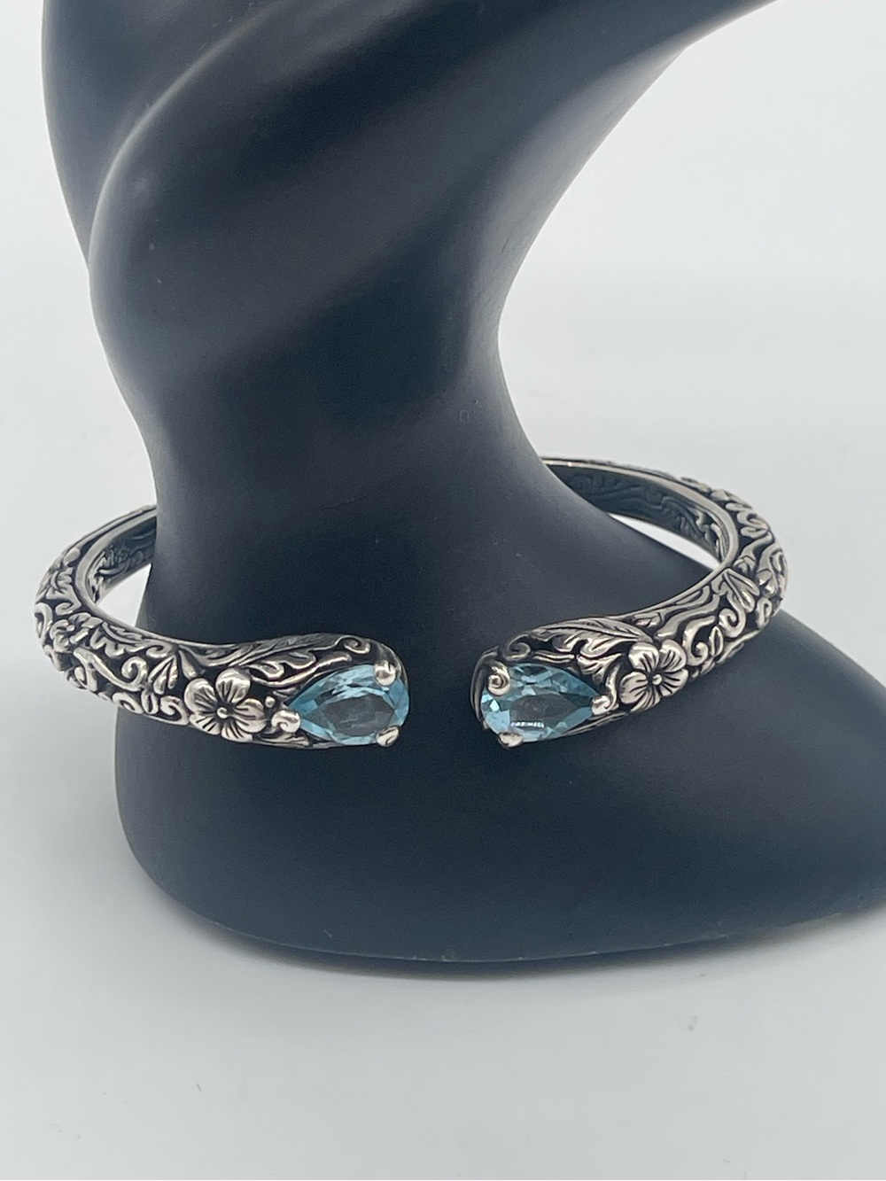 925 Sterling Silver ATI ID Serpent Cuff Bracelet Blue Topaz - Picture 3 of 6
